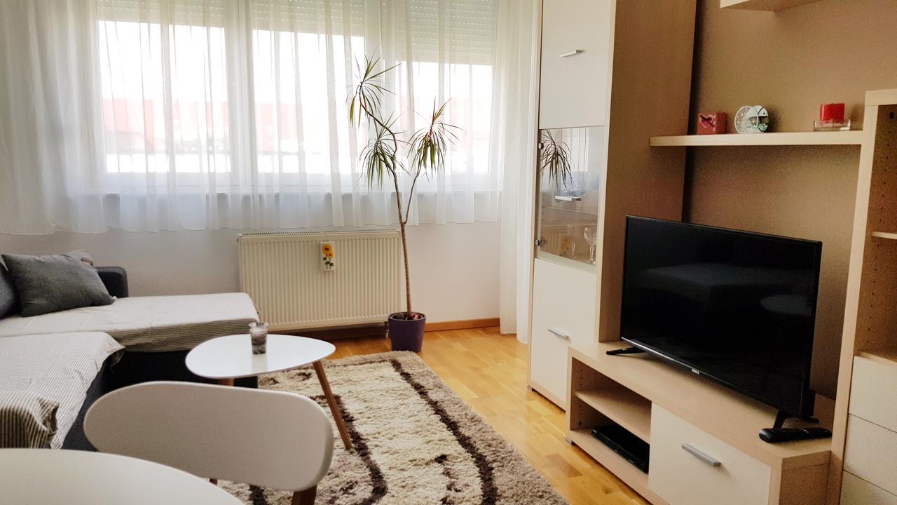 Apartment Petar I Dora Zagreb Extérieur photo