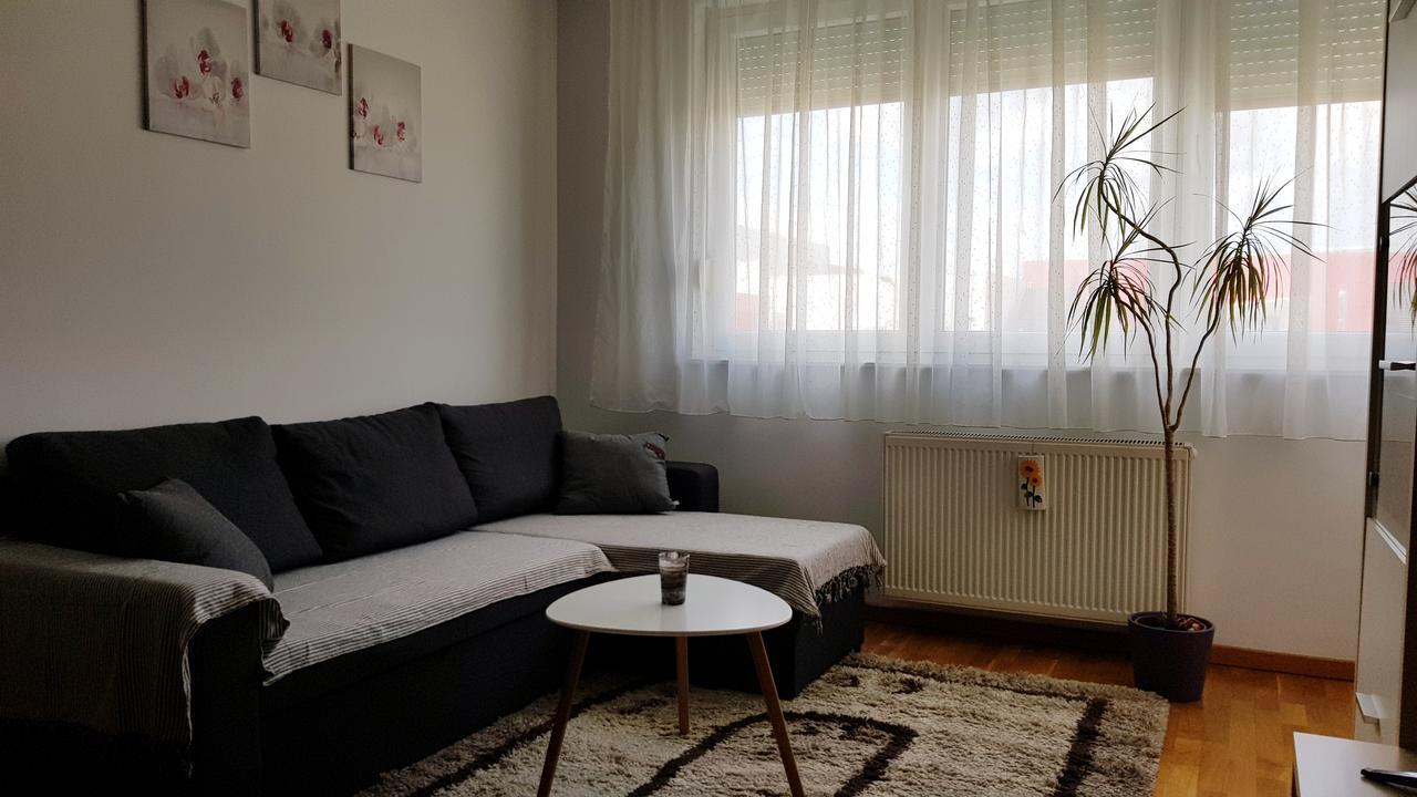 Apartment Petar I Dora Zagreb Extérieur photo